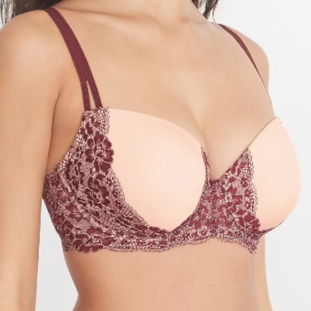NWT Camio Mio Lightly Lined Demi Bra in Maroon/Barely There, 30DDD